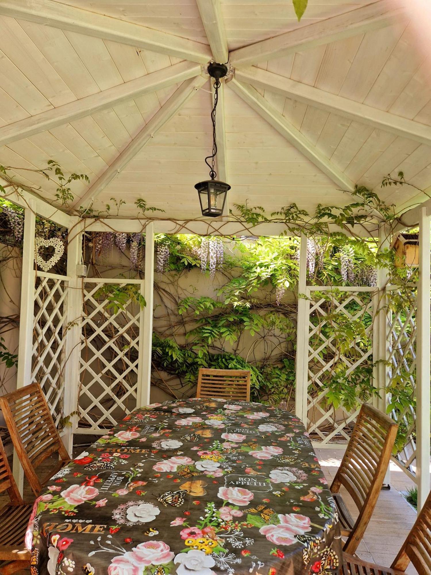 Serra Di Mare Casa Con Giardino Villa Livorno Dış mekan fotoğraf